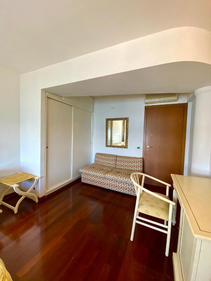 Camere Al Veliero Gardone Riviera Dış mekan fotoğraf